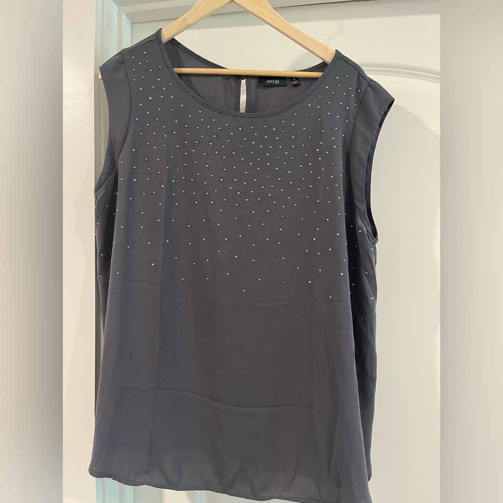 Apt9 Women's Gray Sleeveless Top